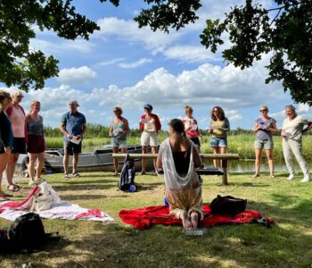 pop up Zennen & Zingen 2022 zingen bij een pauzeplekje